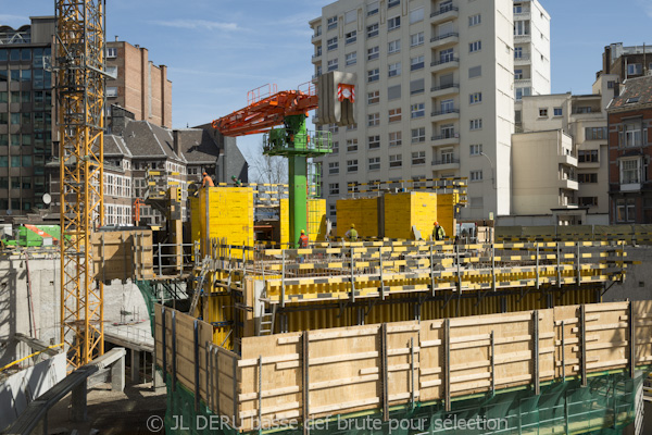 tour des finances à Liège